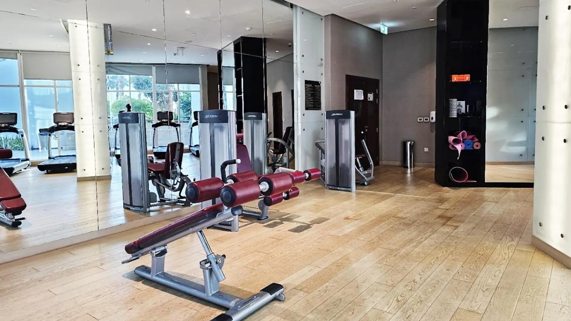 Apartment Vserve Stylish Suite 1 Bedroom With Burj Khalifa And Canal View Dubai United Arab Emirates